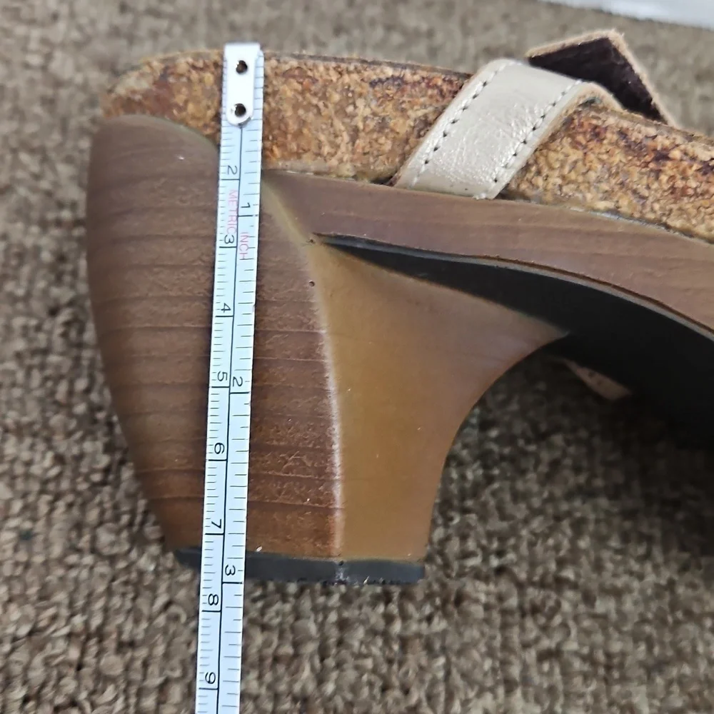 Naot Rose Gold Metallic Women's Platform Heeled Sandals Shoes Sz 40 - 9 Womens